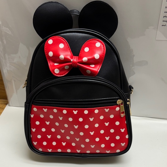 Minnie Backpack - Picture 1 of 3